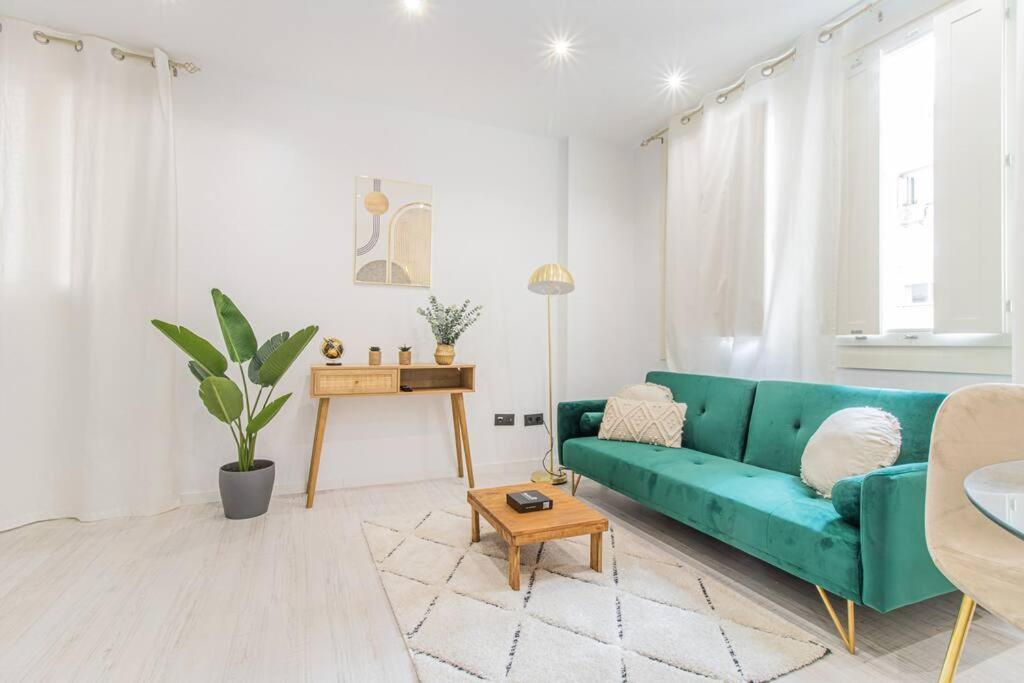 Luxury Duplex Plaza Del Pilar Apartment Сарагоса Екстериор снимка